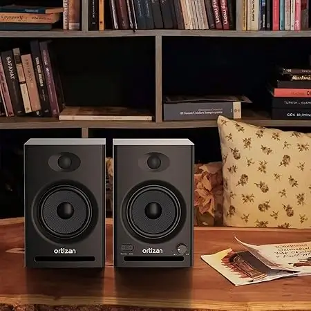 Ortizan C7 compact studio speakers – budget-friendly sound solution for music and multimedia setups under $100.